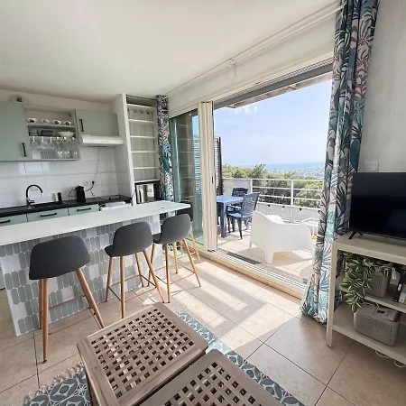 Laho Vue Epoustoufflante דירה